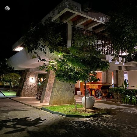Grand Udawalawe Safari Resort Exterior foto